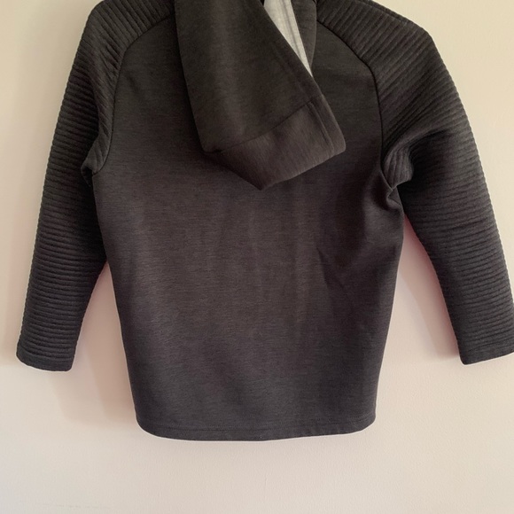 New Balance LFC Rugby Jacket size YM fits 4-6 year old boy. Great condition. - Picture 2 of 4